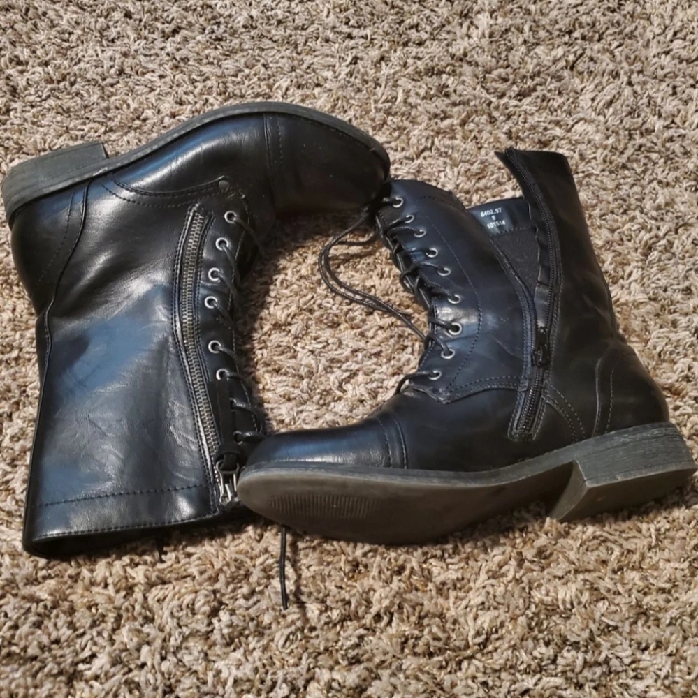 Cathy Jean combat boots